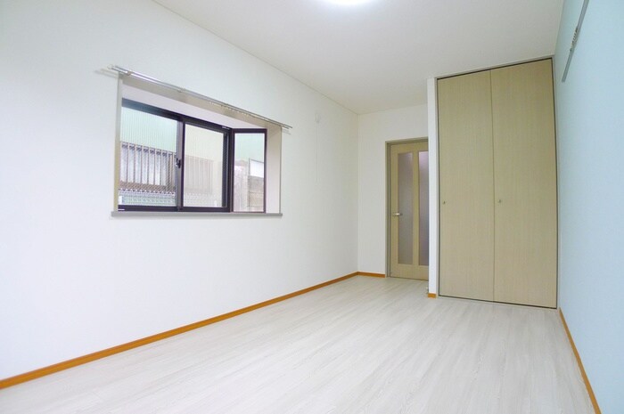 物件内観写真14　(居室)