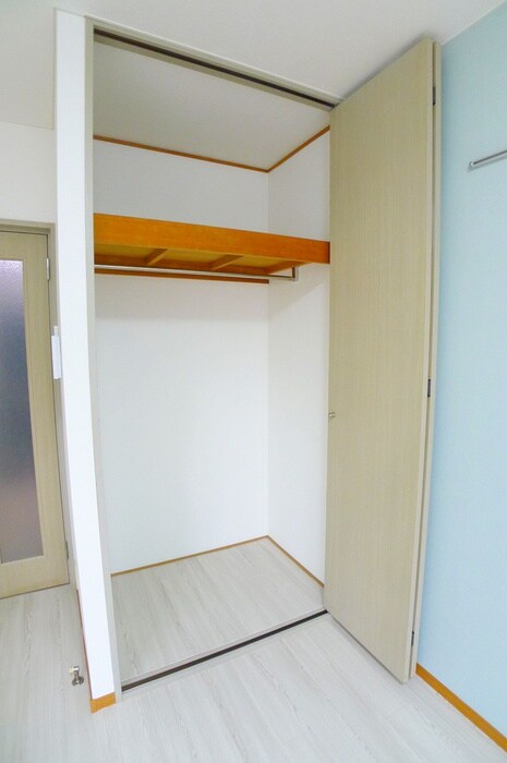 物件内観写真15　(収納)