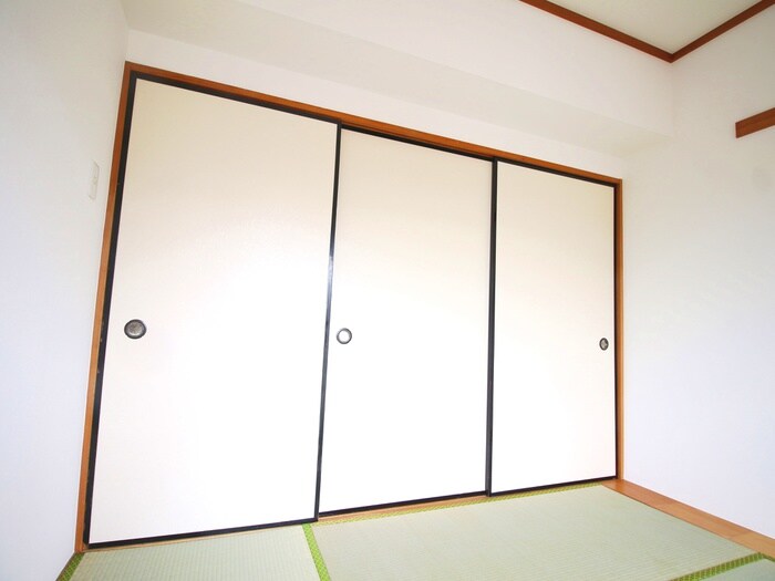 物件内観写真9　(収納)