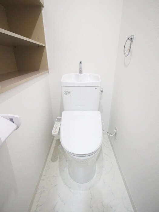 物件内観写真18　(トイレ)