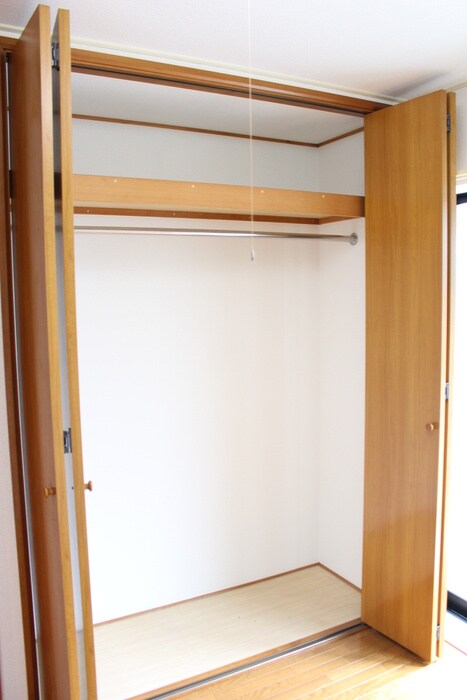 物件内観写真8　(収納)