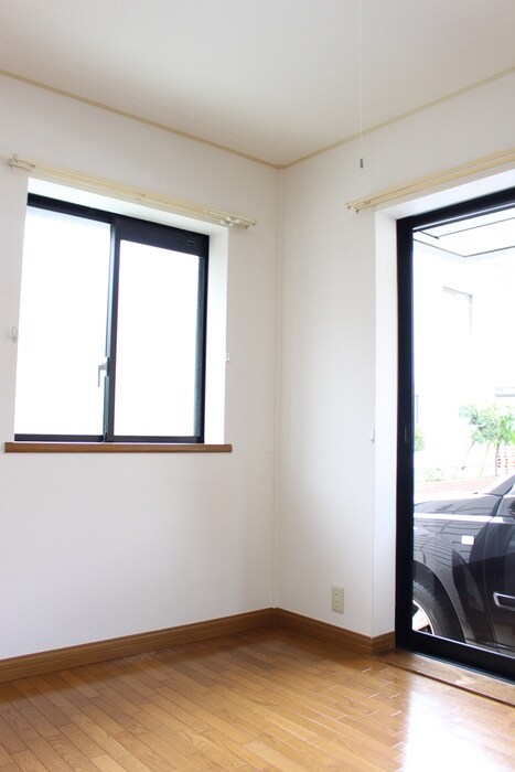 物件内観写真13　(居室)