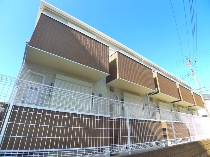 物件外観写真1　(外観写真)