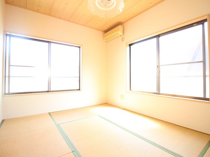 物件内観写真8　(居室)