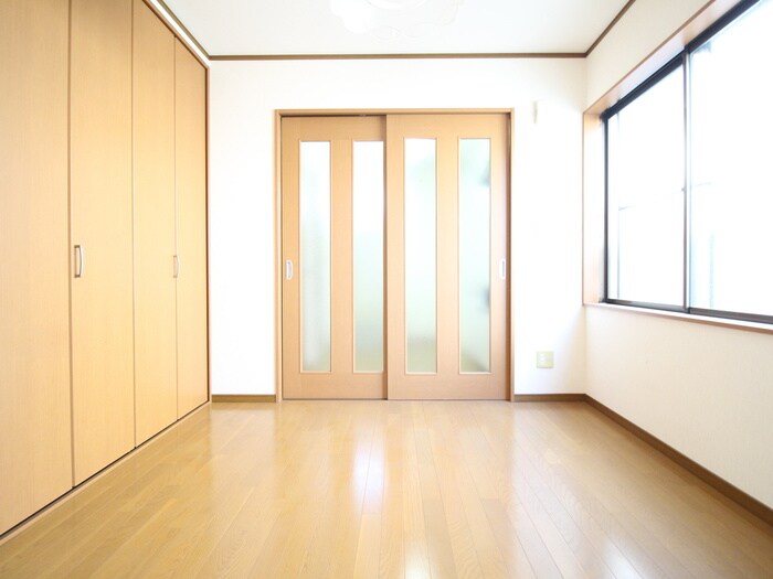 物件内観写真22　(居室)