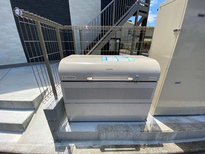 物件外観写真6　(建物設備)