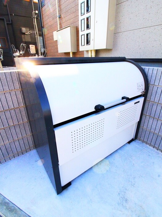 物件外観写真6　(建物設備)