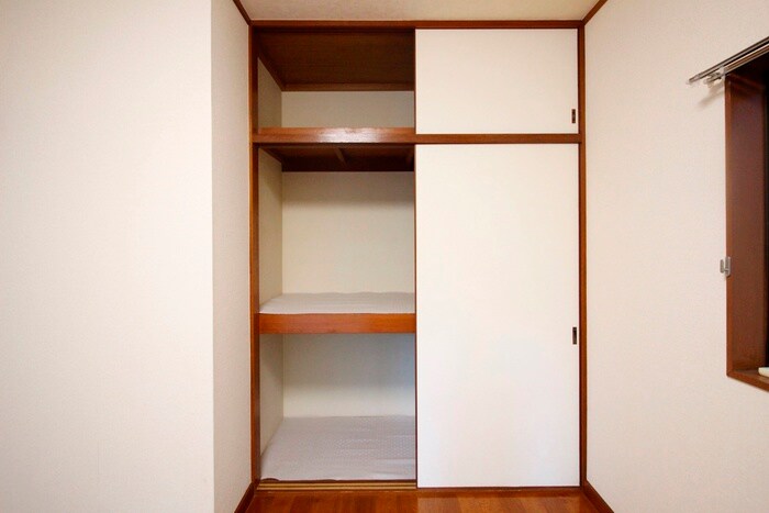 物件内観写真10　(収納)