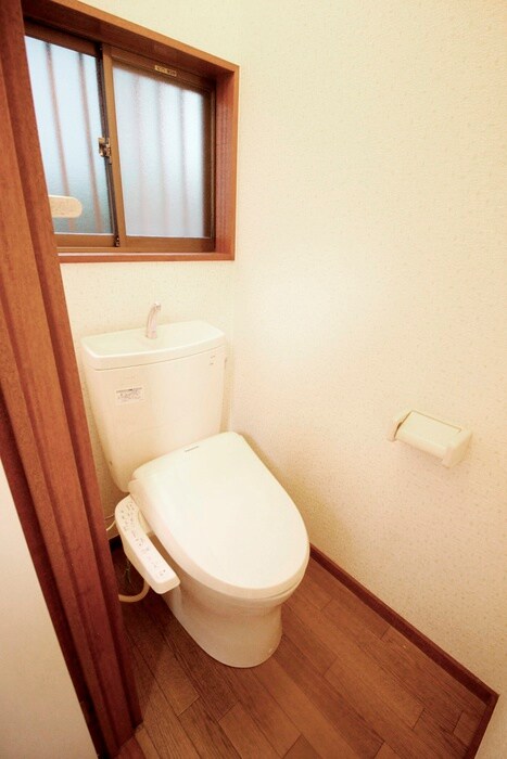 物件内観写真15　(トイレ)