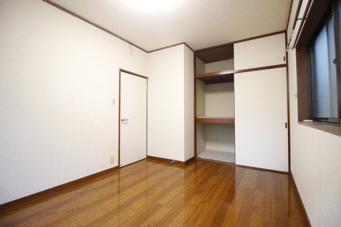 物件内観写真18　(居室)