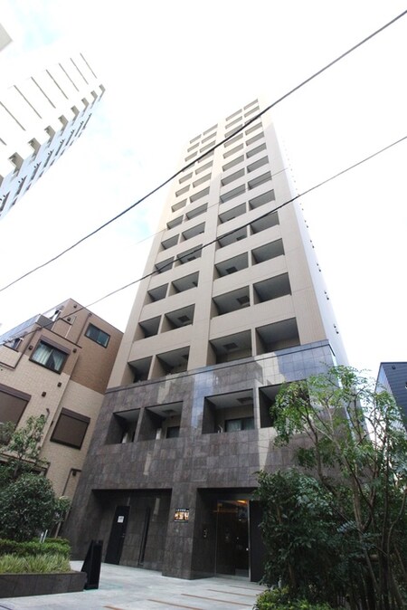 コンシェリア大塚CROSSIA(303)外観写真