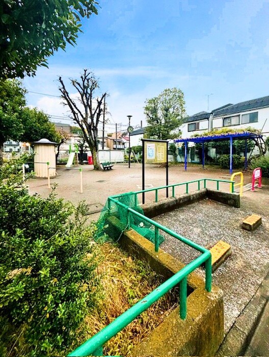 物件外観写真4　(周辺環境)