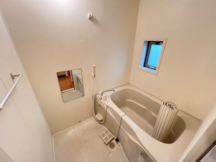 物件内観写真12　(バス／シャワールーム等)