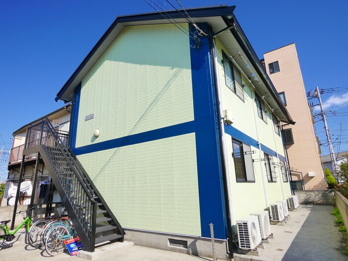 物件外観写真1　(外観写真)