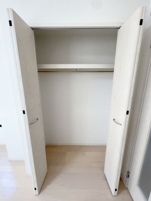 物件内観写真16　(収納)