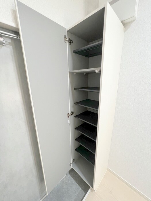 物件内観写真17　(靴箱)
