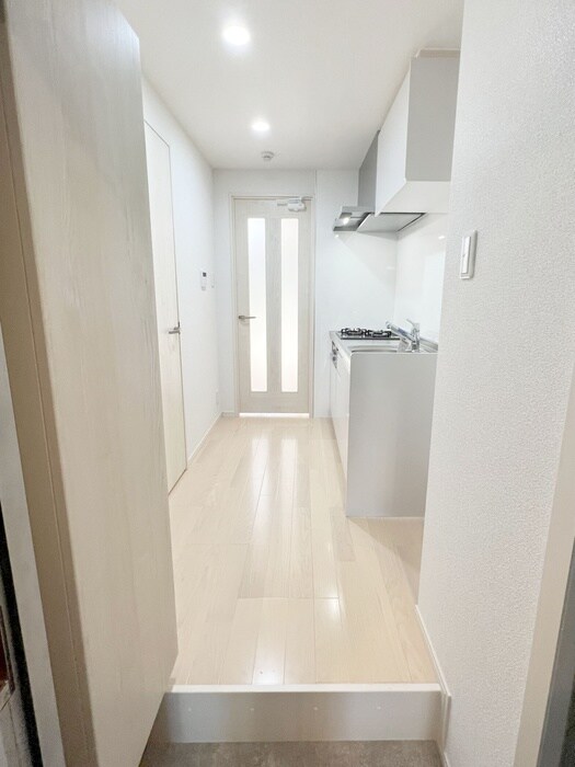 物件内観写真18　(廊下)