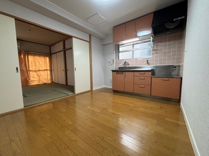 物件内観写真5　(居室)