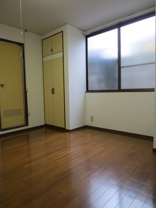 物件内観写真13　(居室)