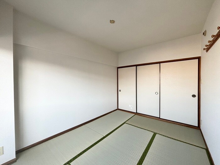 物件内観写真11　(居室)