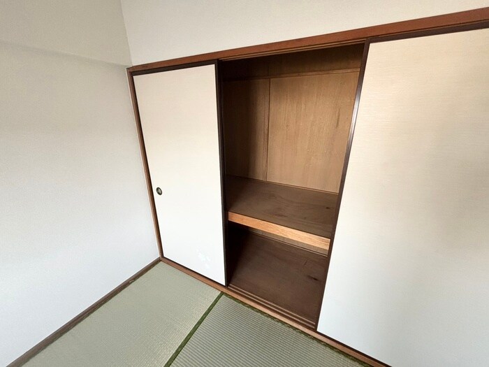 物件内観写真22　(居室)