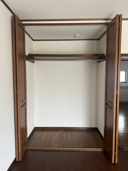 物件内観写真15　(収納)