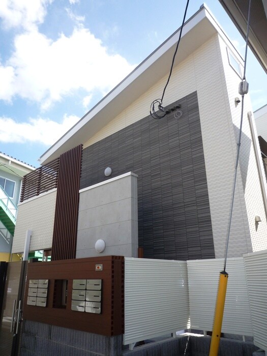 物件外観写真1　(外観写真)