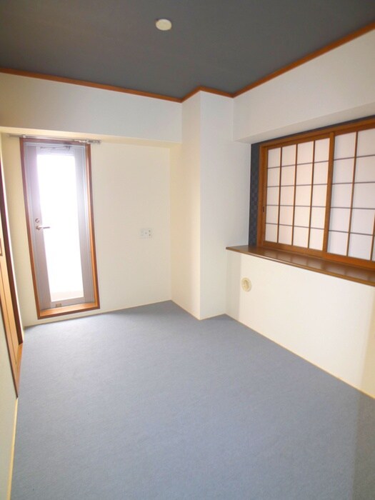 物件内観写真10　(居室)