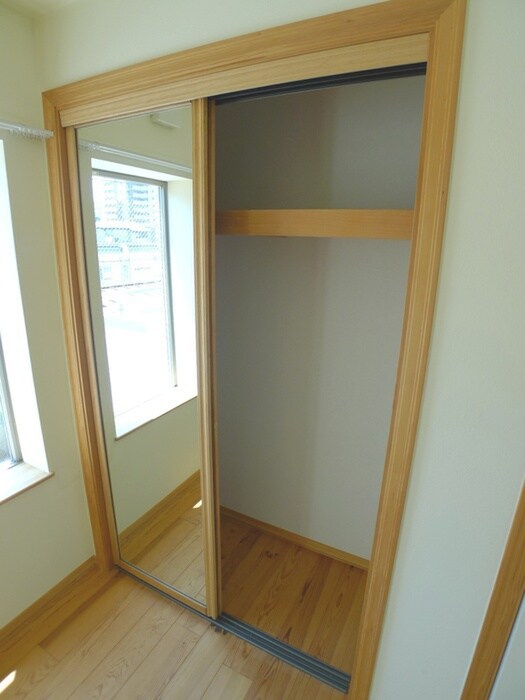 物件内観写真7　(収納)