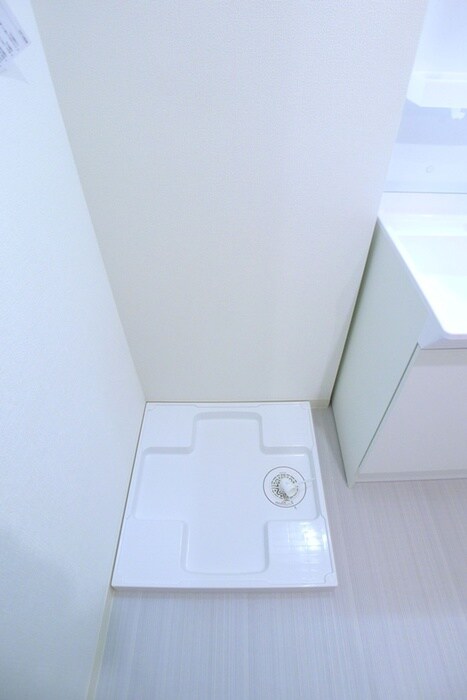 物件内観写真17　(洗濯機置場)