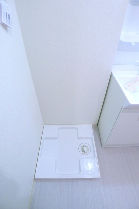 物件内観写真20　(洗濯機置場)