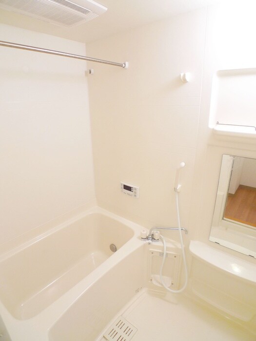 物件内観写真12　(バス／シャワールーム等)