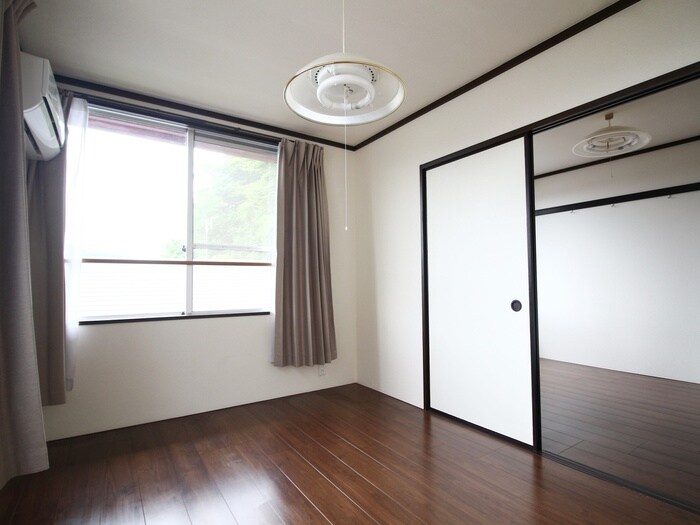 物件内観写真5　(居室)