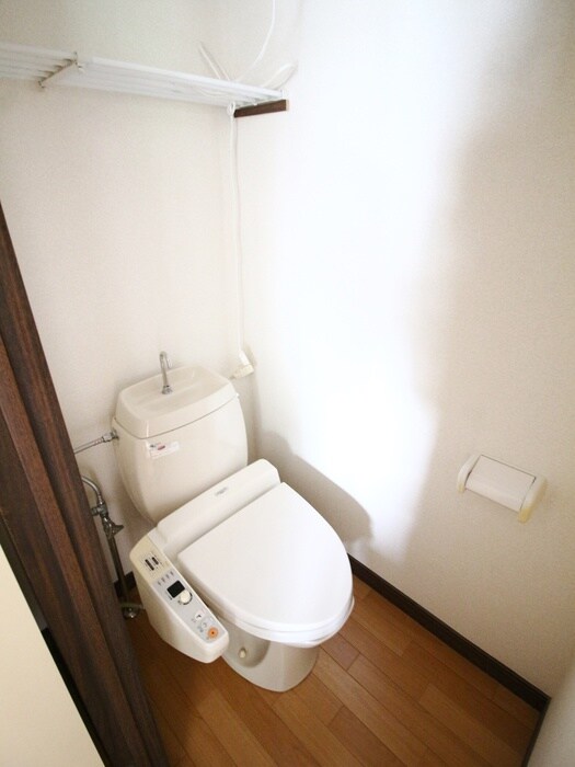 物件内観写真9　(トイレ)