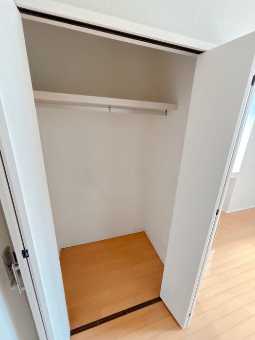 物件内観写真10　(収納)