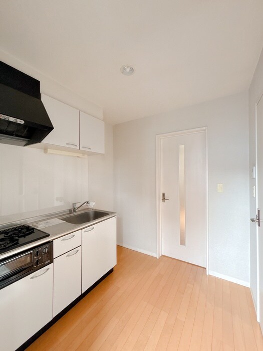 物件内観写真16　(廊下)