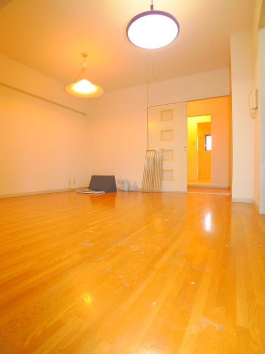 物件内観写真10　(居室)