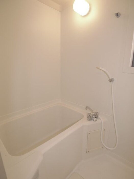 物件内観写真12　(バス／シャワールーム等)