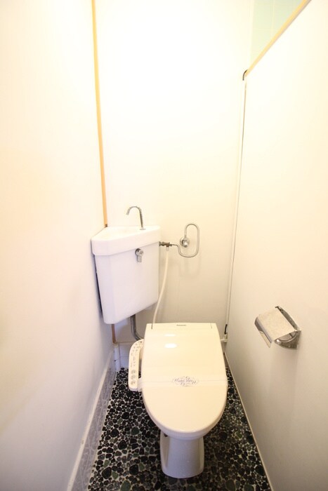 物件内観写真16　(トイレ)