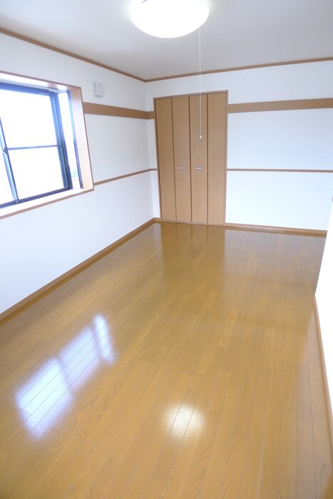 物件内観写真9　(居室)