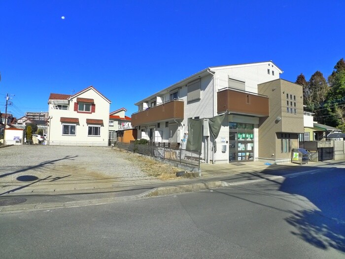 物件外観写真2　(周辺環境)