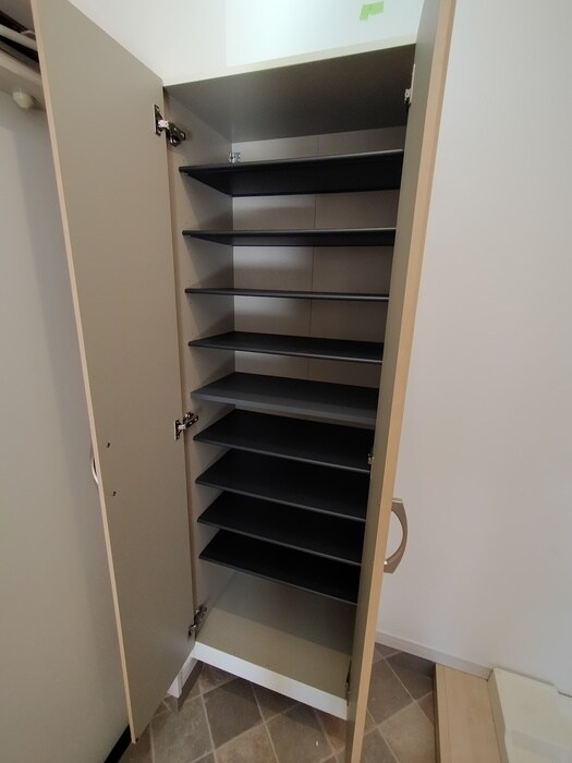 物件内観写真17　(靴箱)