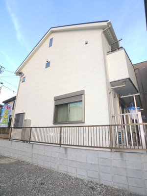 シャイニングガーデン外観写真