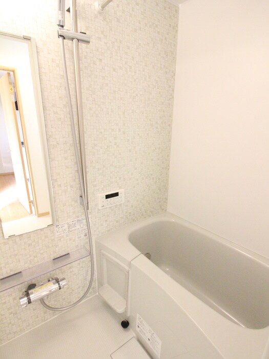 物件内観写真11　(バス／シャワールーム等)