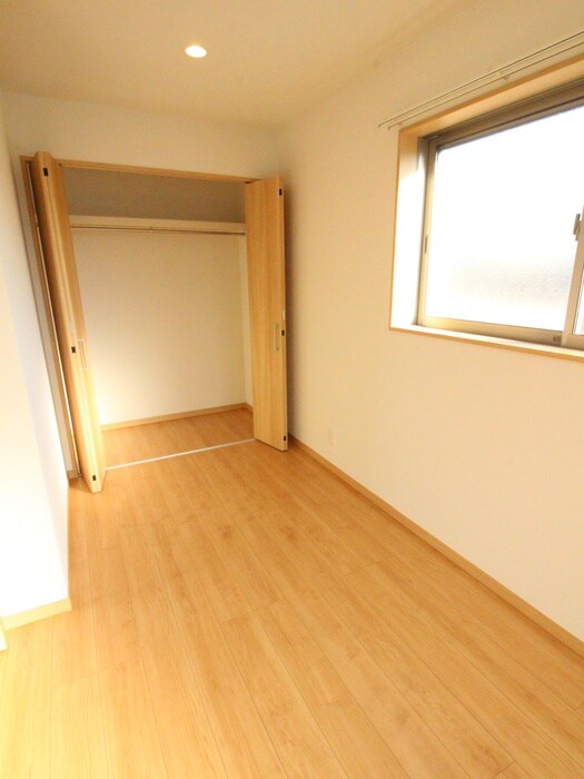 物件内観写真15　(居室)