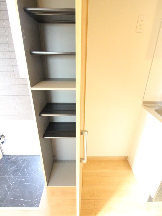 物件内観写真21　(靴箱)