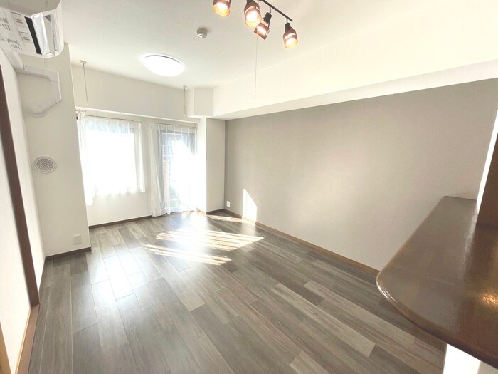 物件内観写真21　(居室)