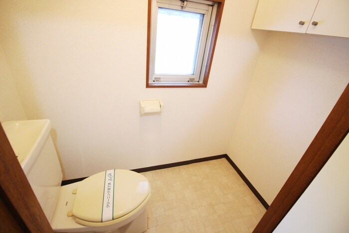 物件内観写真13　(トイレ)