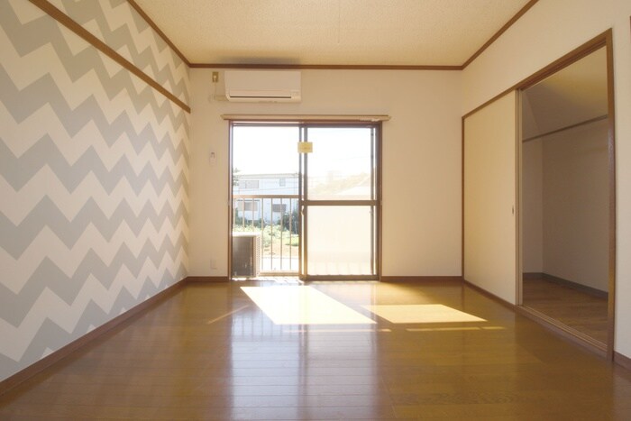 物件内観写真9　(居室)