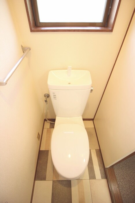 物件内観写真15　(トイレ)